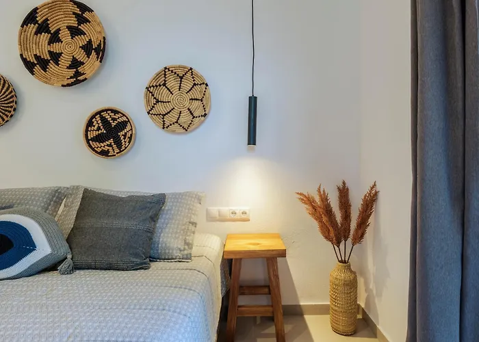 Secret Garden Apartment *