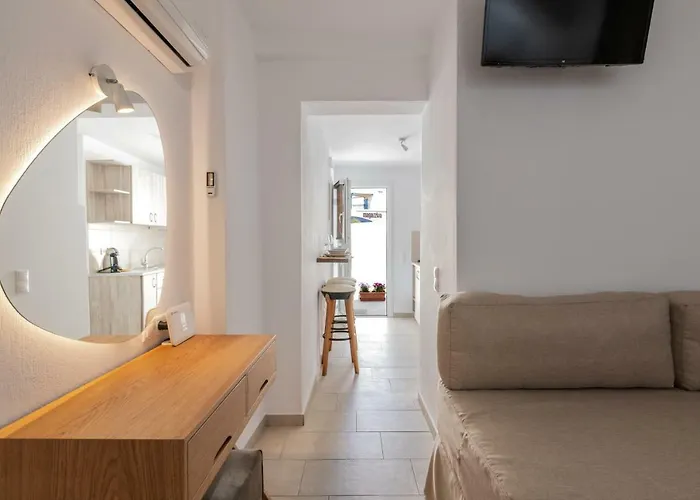 Secret Garden Apartment *