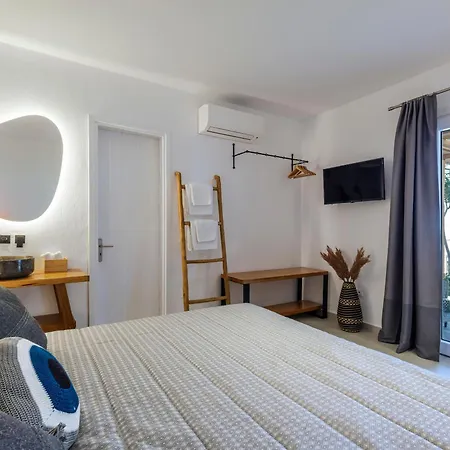 Secret Garden * Mykonos Town